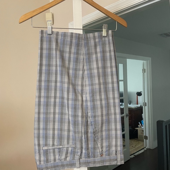 Tommy Bahama men’s shorts. Size 34 waist. Patterned short - Picture 2 of 5